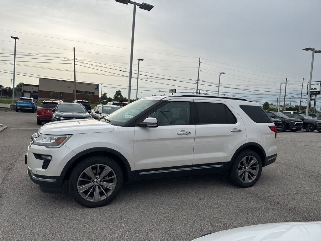 Used 2018 Ford Explorer Limited AWD/4WD image 5