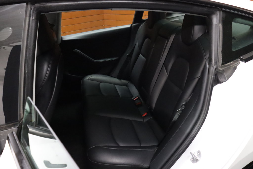 Used 2023 Tesla Model 3 Standard Range RWD image 33