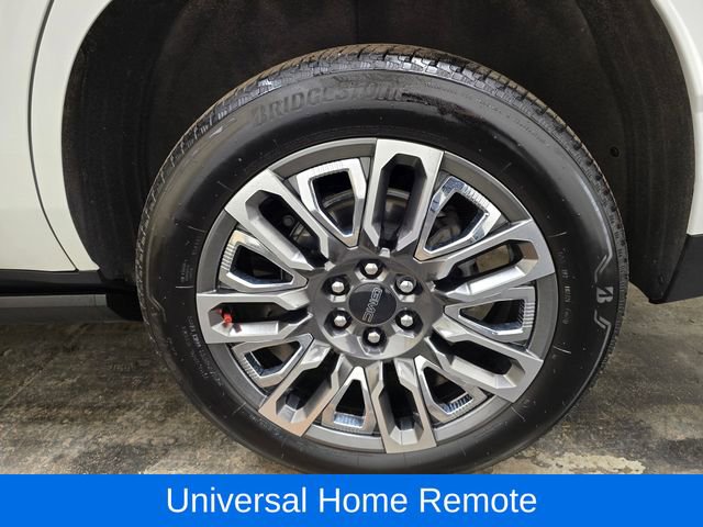 Used 2024 GMC Yukon Denali Ultimate image 12