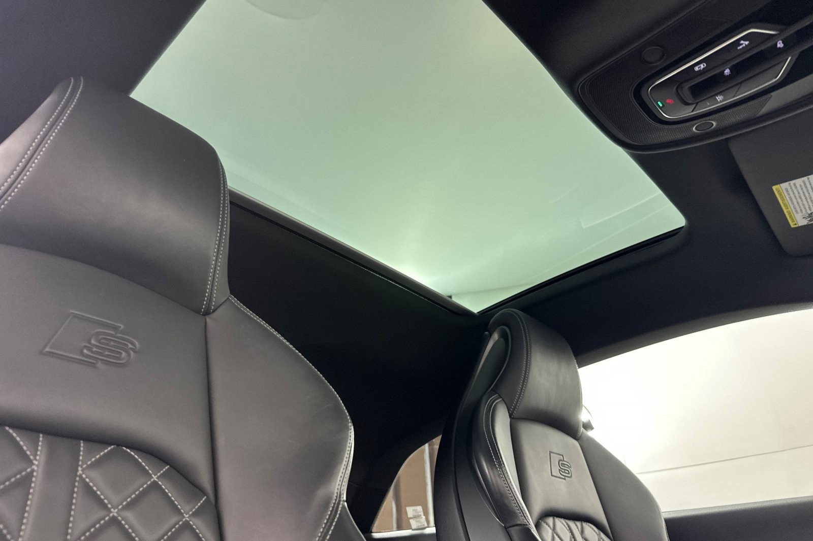 Used 2021 Audi S5 Premium Plus w/ Premium Plus AWD/4WD image 15