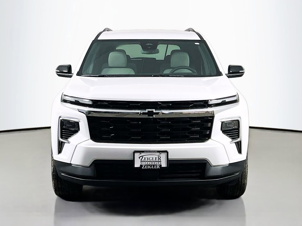 New 2026 Chevrolet Traverse LT image 2