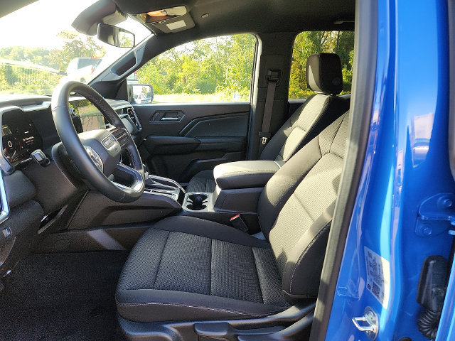 New 2026 GMC Canyon Elevation RWD image 9