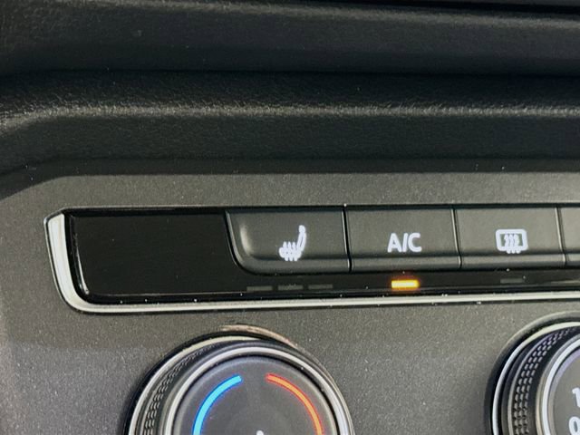 Used 2024 Volkswagen Tiguan S image 17