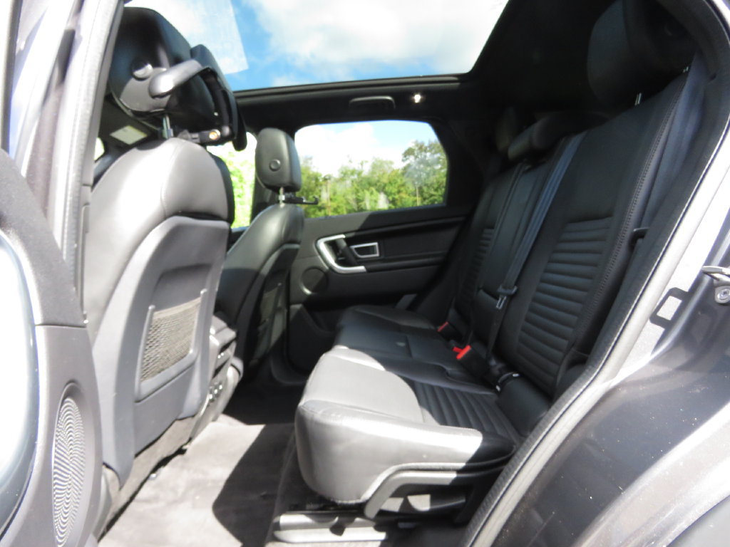 Used 2019 Land Rover Discovery Sport HSE Luxury AWD/4WD image 20