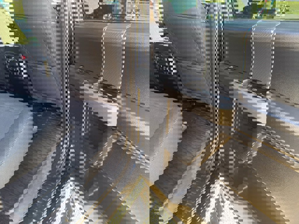 Used 2018 Ford F150 XLT w/ Equipment Group 302A Luxury image 23