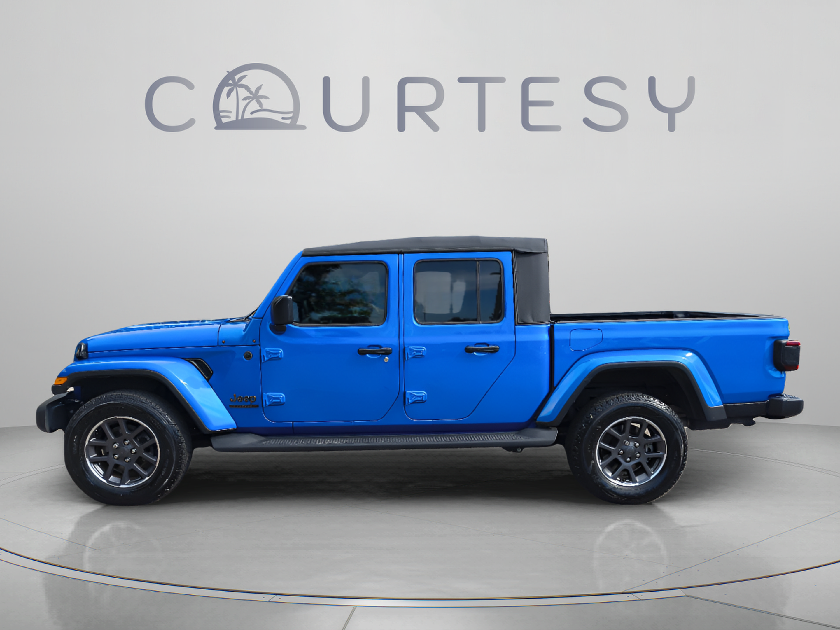 Used 2021 Jeep Gladiator Sport w/ Quick Order Package 24Q 80Th AWD/4WD image 2