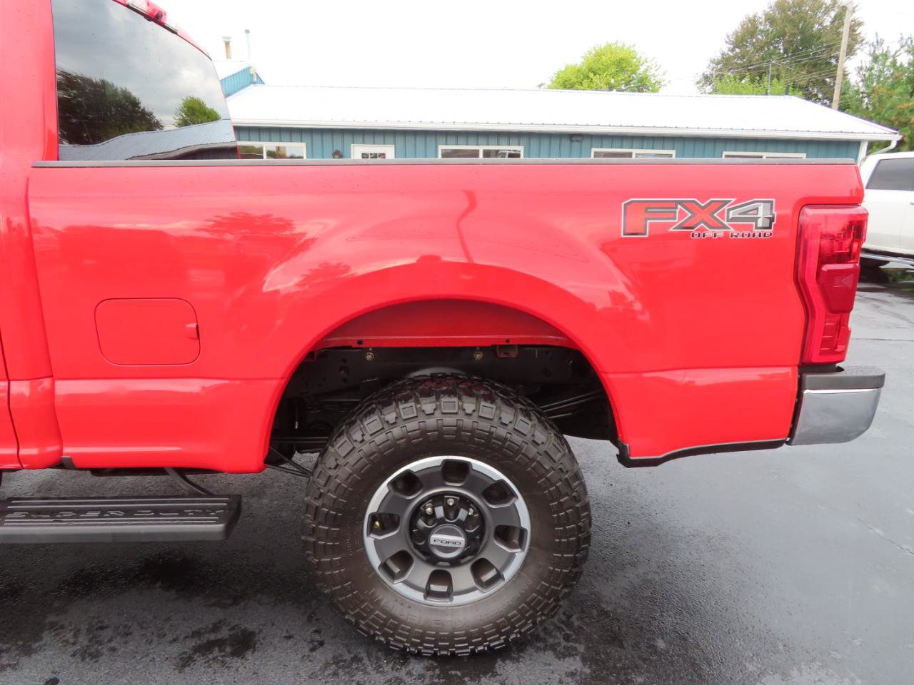 Used 2019 Ford F250 Lariat w/ Lariat Ultimate Package AWD/4WD image 15