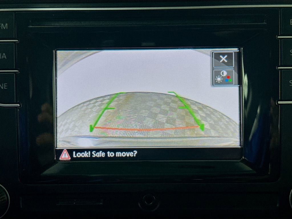 Used 2016 Volkswagen Passat 1.8T R-Line image 19