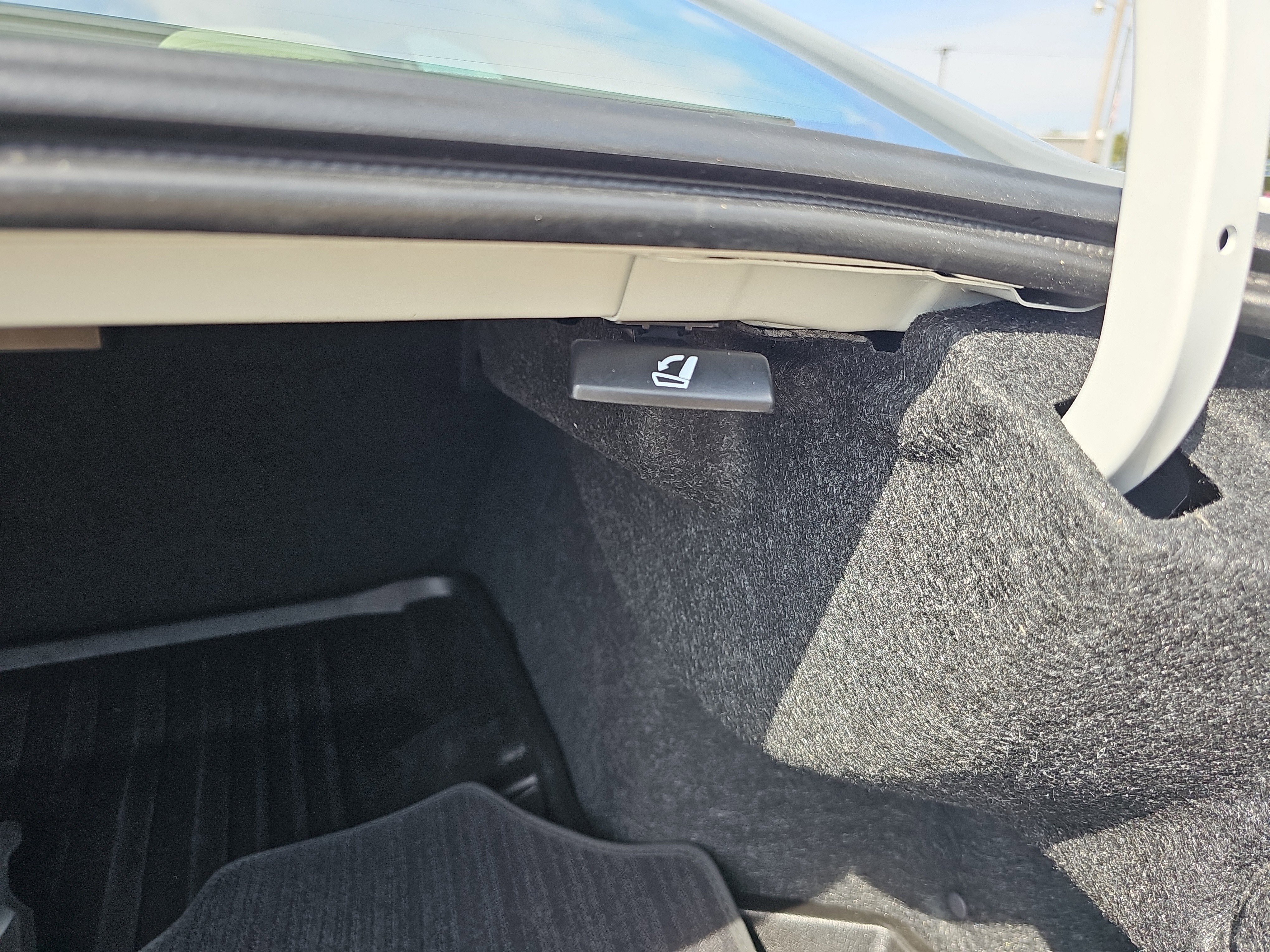 Used 2022 Subaru Legacy Premium image 12