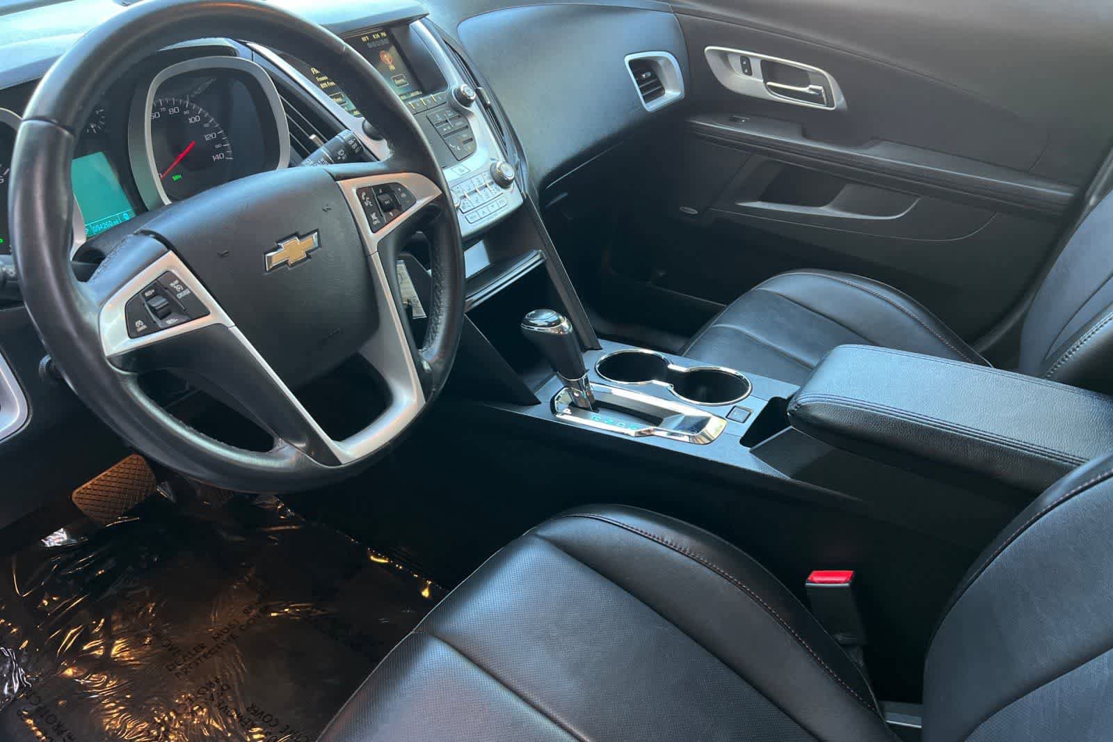 Used 2016 Chevrolet Equinox LTZ w/ Enhanced Convenience Package image 12