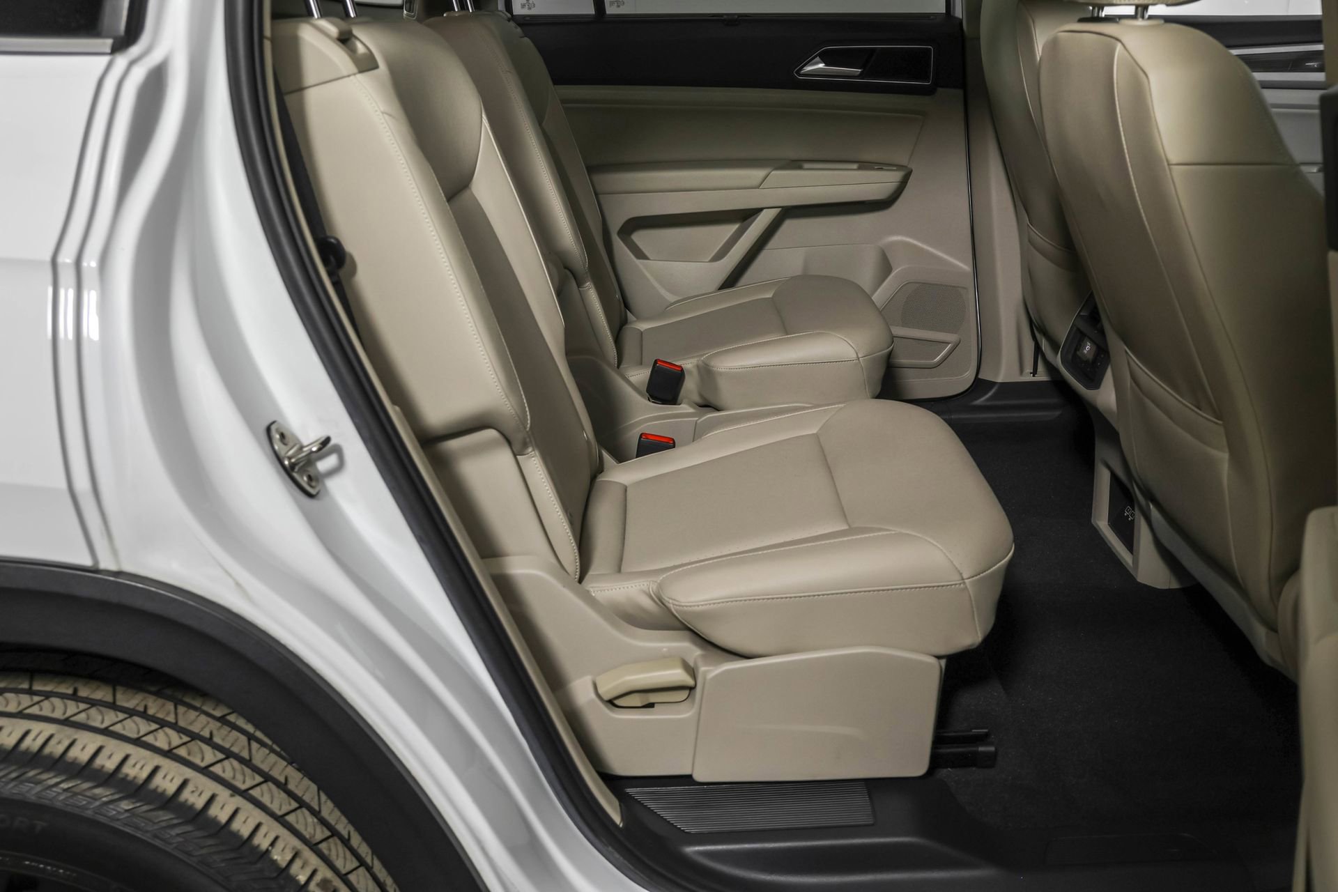 Used 2019 Volkswagen Atlas SEL image 44