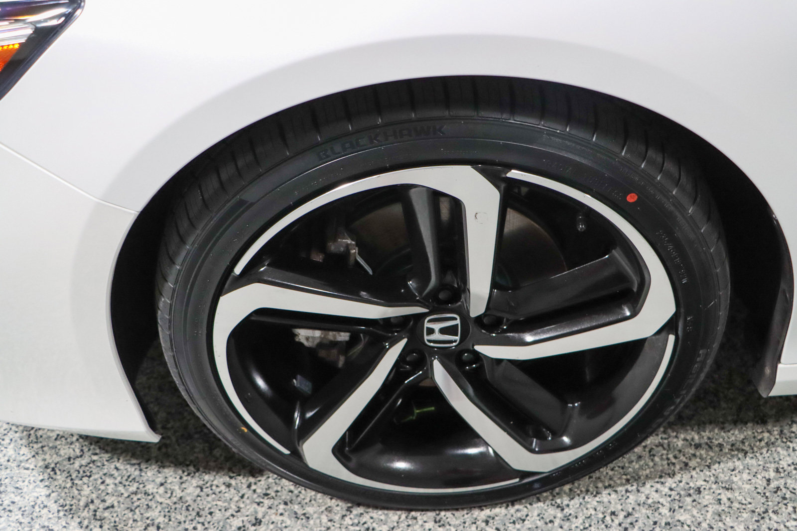 Used 2022 Honda Accord Sport image 11