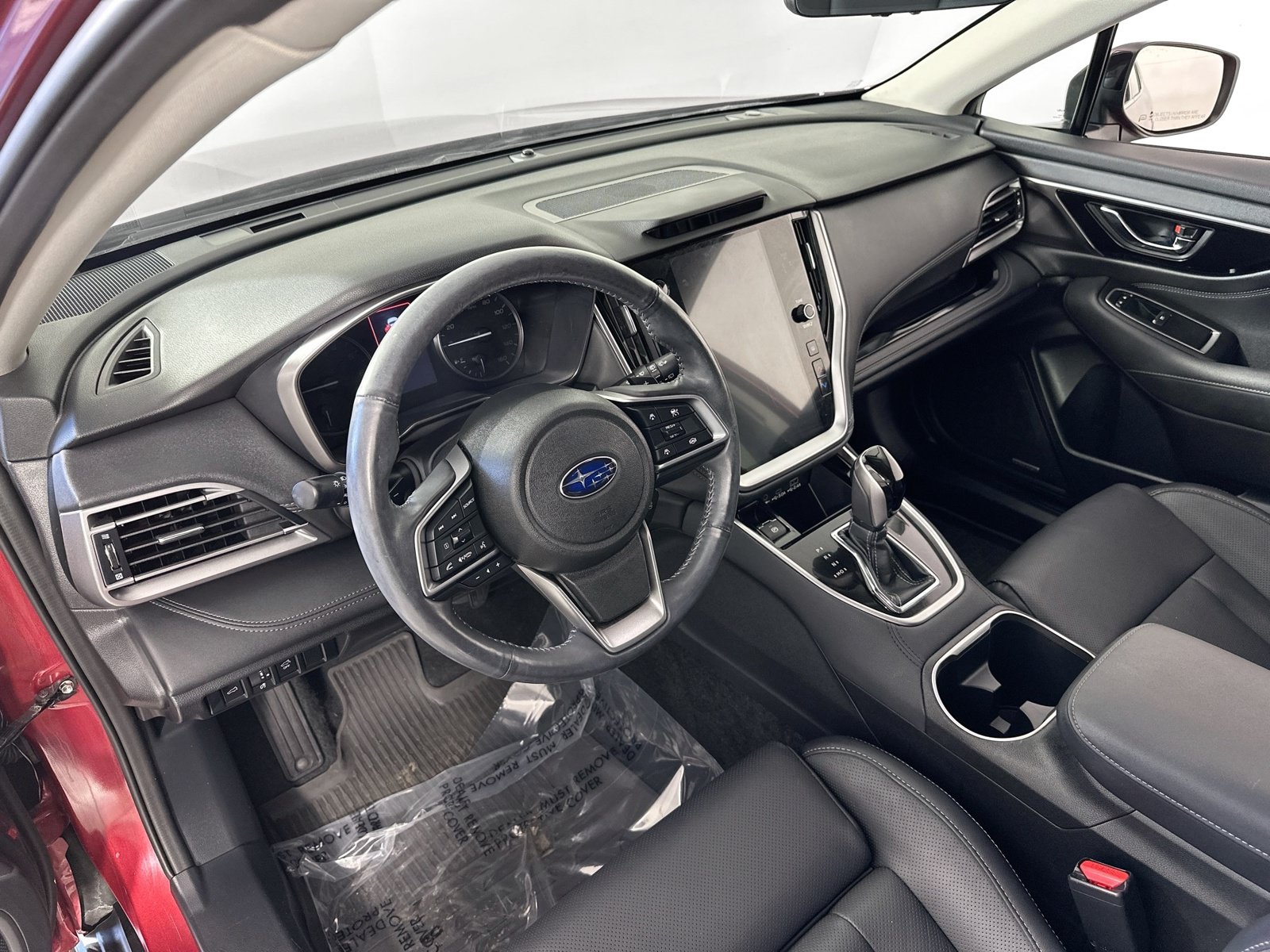 Used 2023 Subaru Outback Touring XT AWD/4WD image 9