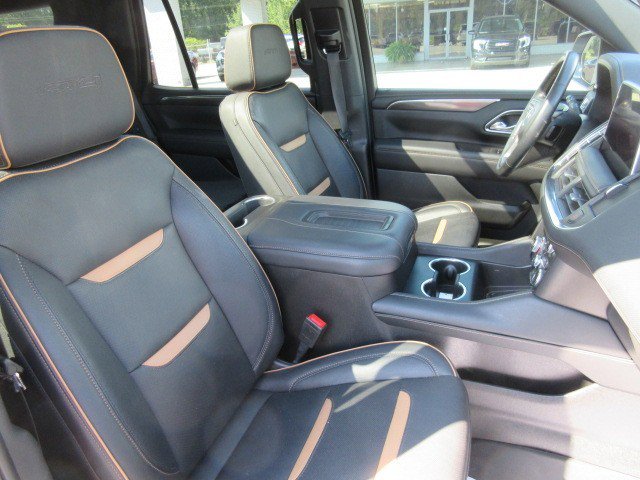 Used 2023 GMC Yukon AT4 w/ Max Trailering Package image 13
