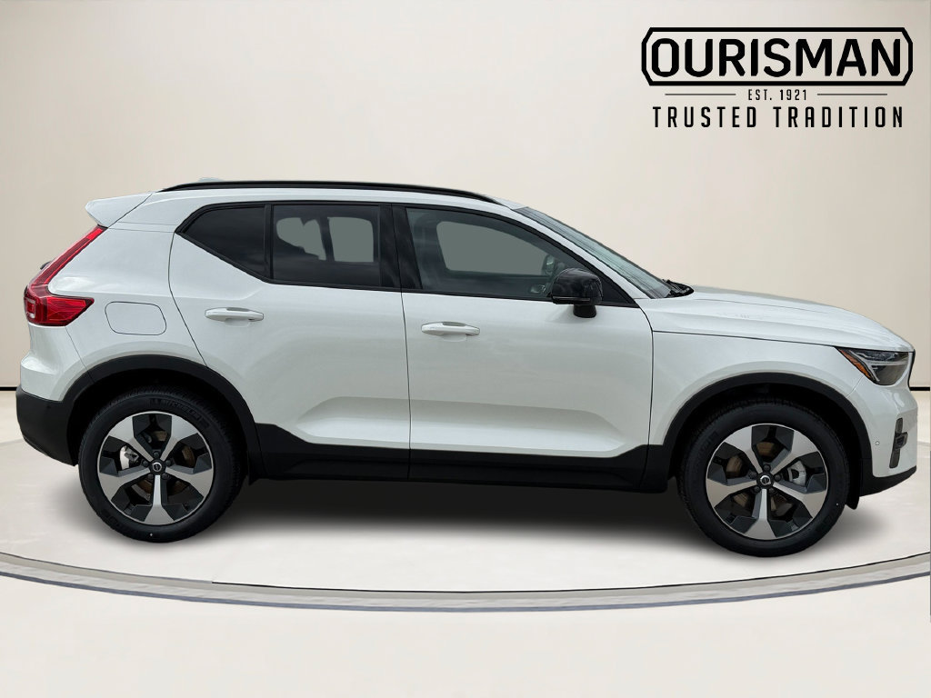 New 2026 Volvo XC40 B5 Plus w/ Protection Package Premier AWD/4WD image 2