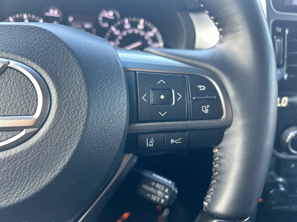 Used 2023 Lexus GX 460 Premium AWD/4WD image 26