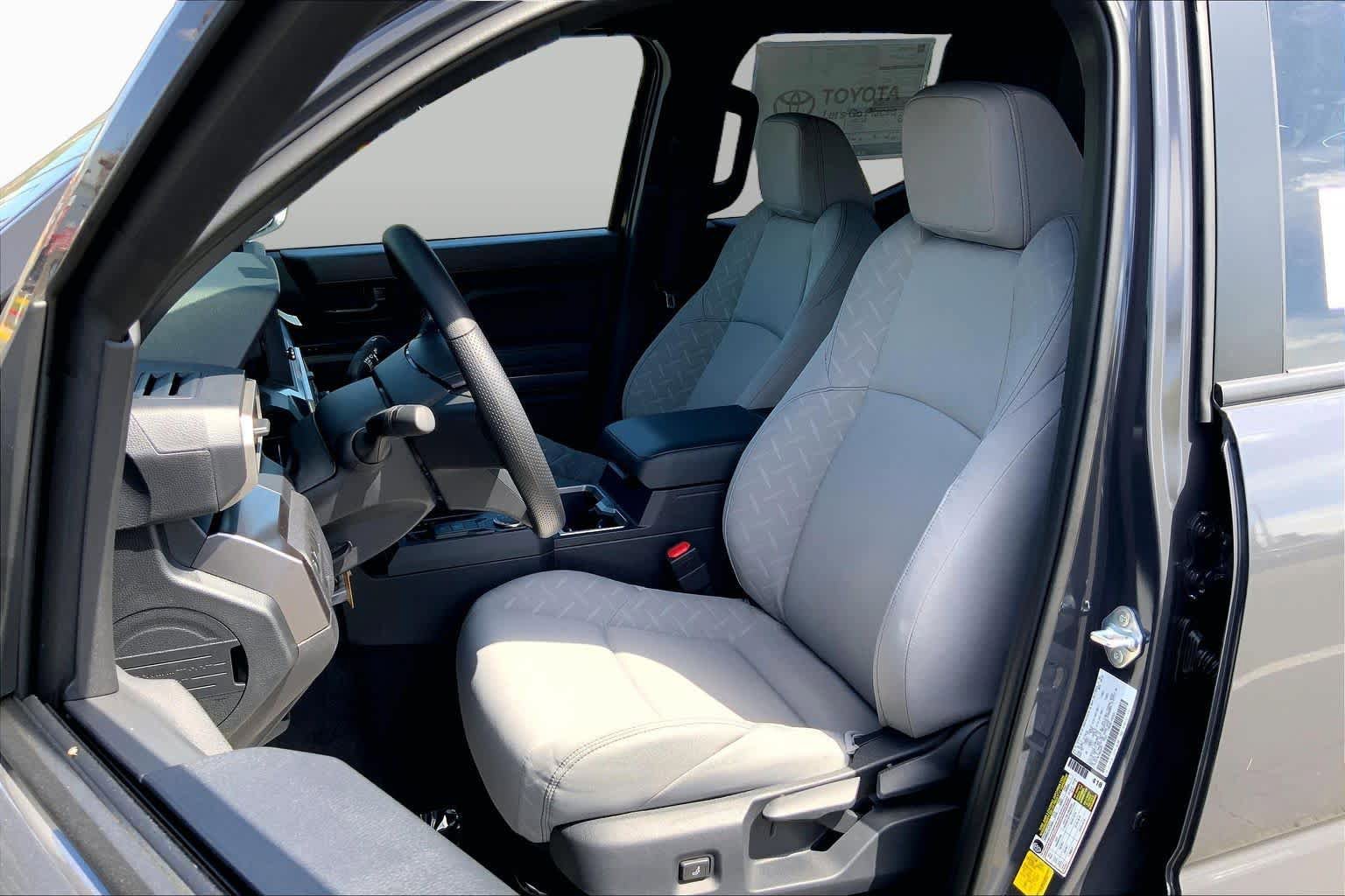 New 2026 Toyota Tacoma SR5 RWD image 9