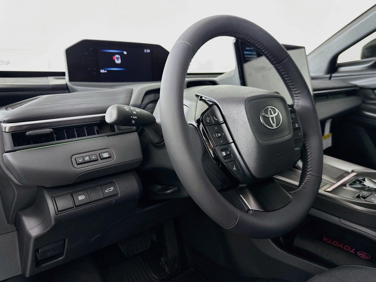 New 2026 Toyota C-HR AWD/4WD image 4