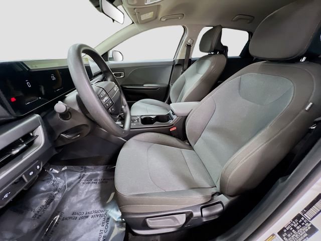 Certified 2025 Kia K4 LXS image 21