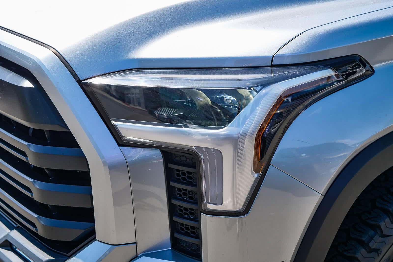 Used 2023 Toyota Tundra SR5 AWD/4WD image 10
