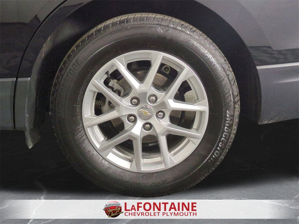 Certified 2024 Chevrolet Equinox LS w/ Driver Confidence II Package image 32