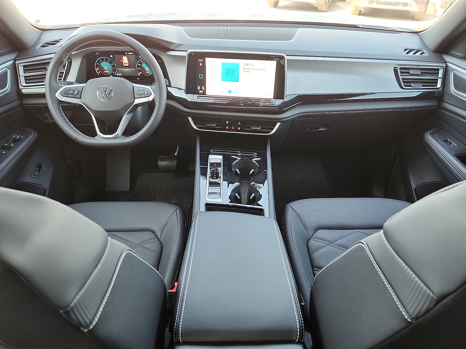 New 2026 Volkswagen Atlas Cross Sport SE image 11