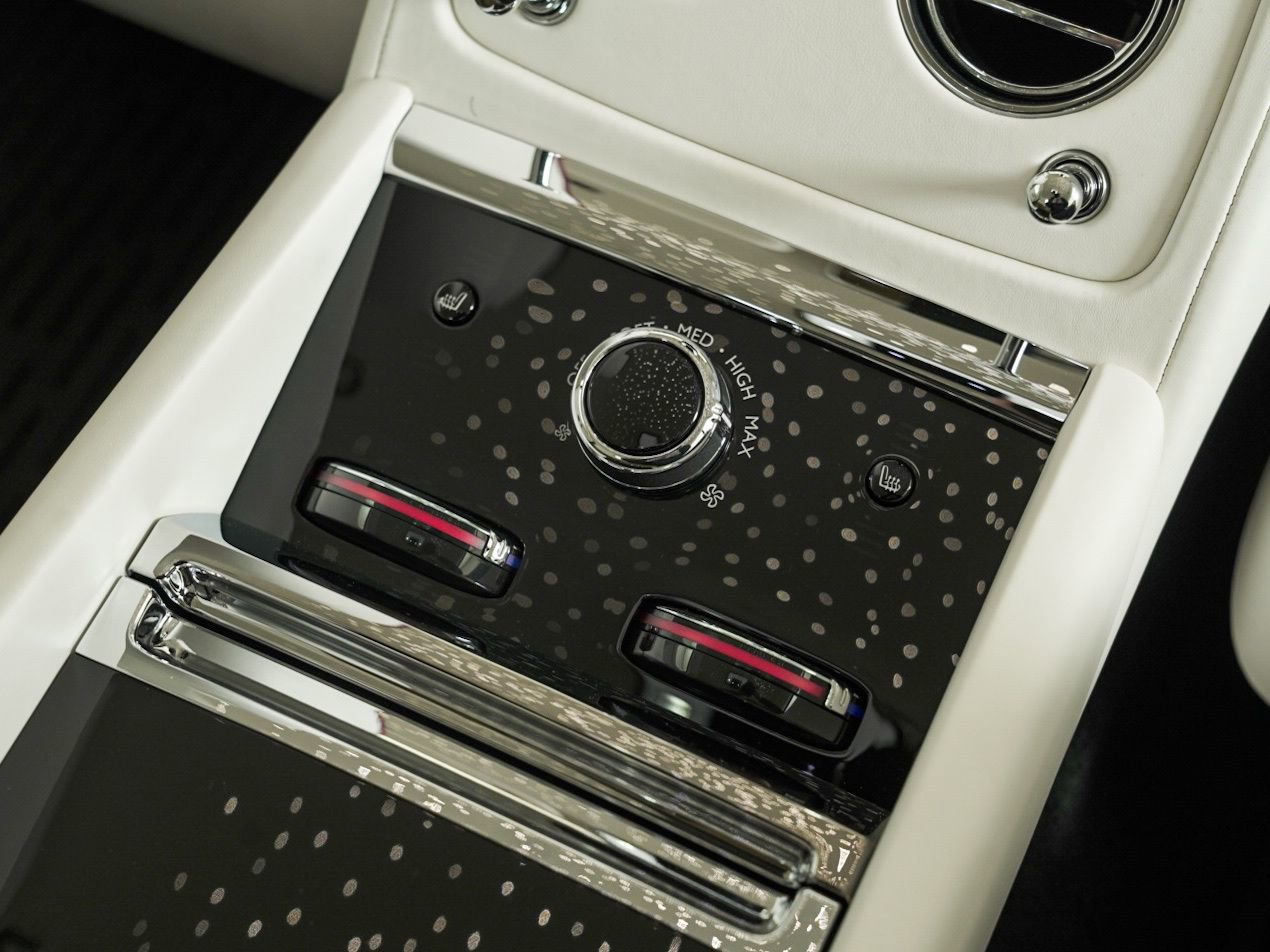 Certified 2024 Rolls-Royce Spectre w/ Spectre Launch Package image 87