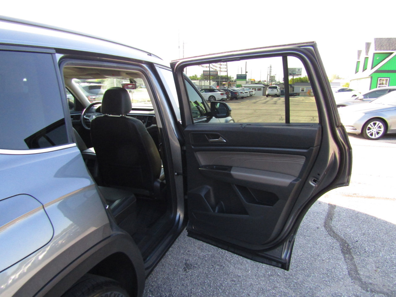 Used 2022 Volkswagen Atlas SE image 26