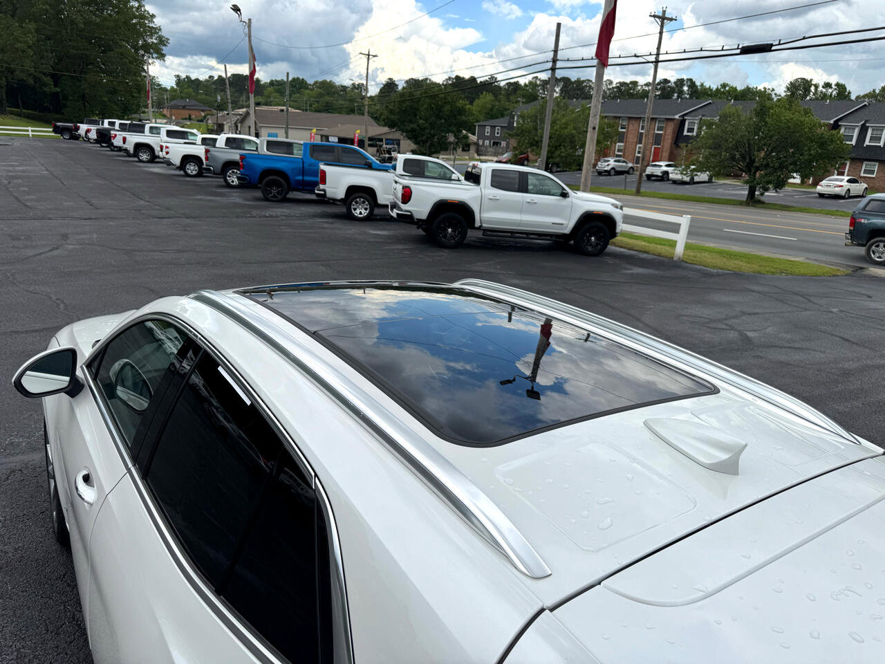 Used 2023 Buick Envision Avenir image 10