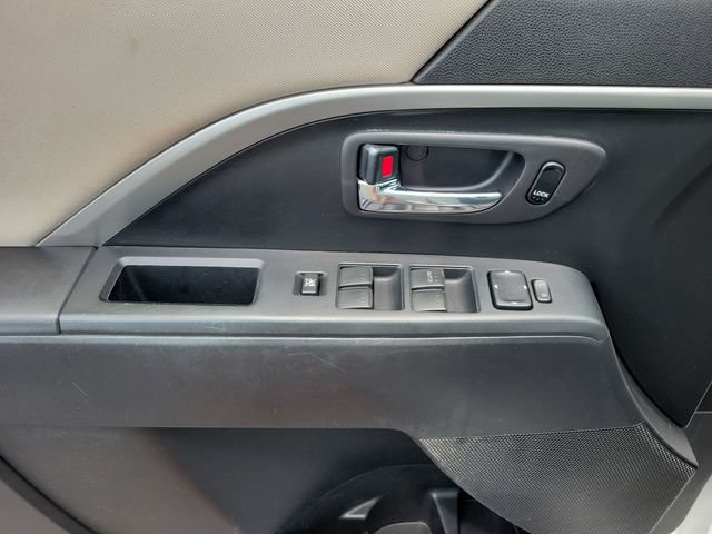 Used 2015 MAZDA MAZDA5 Grand Touring FWD image 15