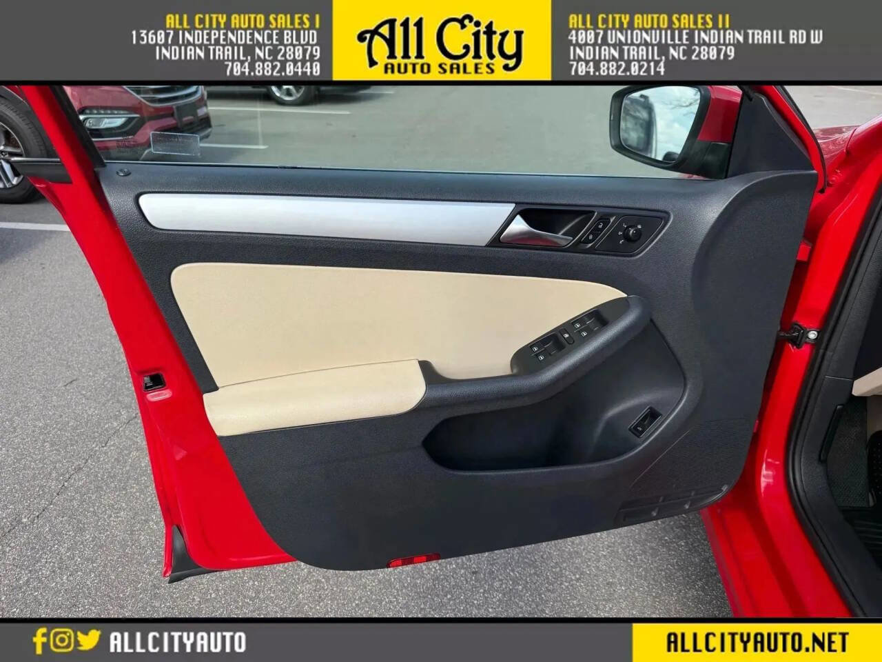 Used 2012 Volkswagen Jetta TDI image 13