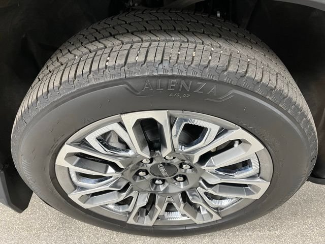 Used 2025 GMC Sierra 1500 Denali Ultimate AWD/4WD image 18