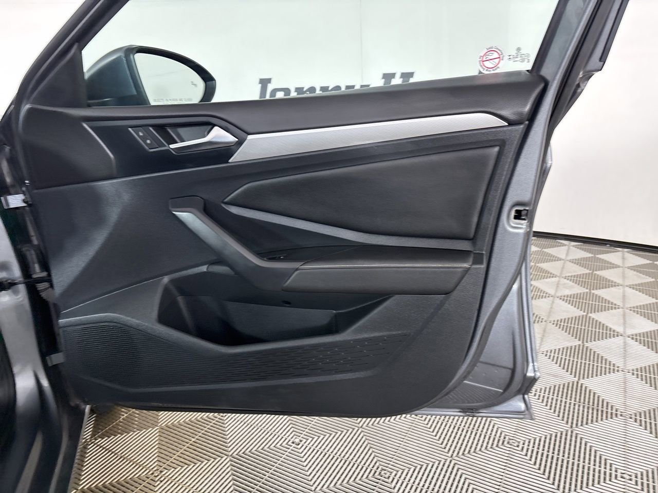 Used 2024 Volkswagen Jetta S image 25