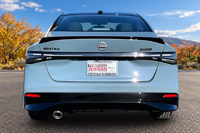 New 2027 Nissan Sentra SR FWD image 4