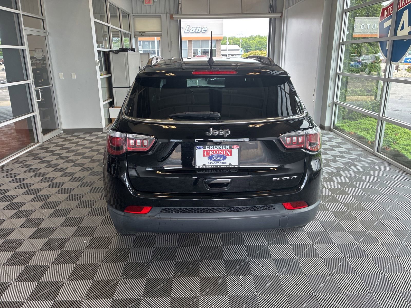 Used 2019 Jeep Compass Sport FWD image 5