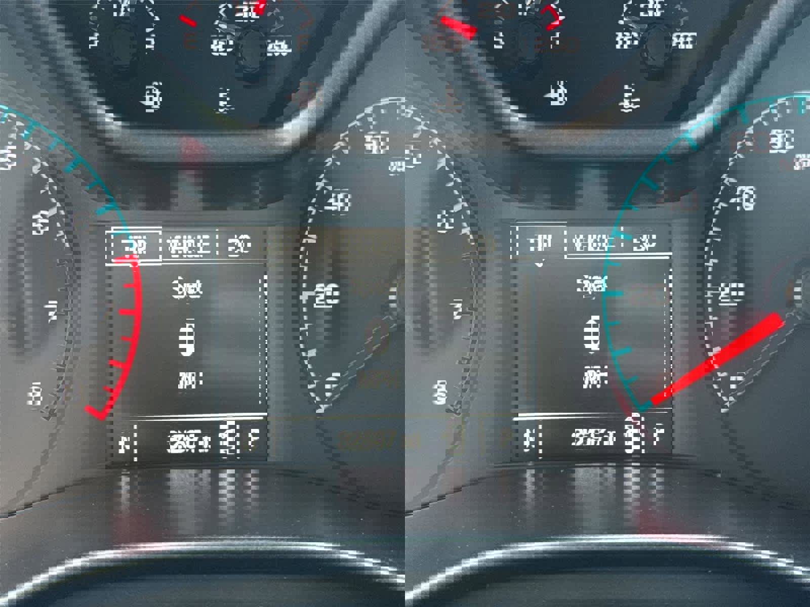 Used 2015 Chevrolet Colorado Z71 AWD/4WD image 32