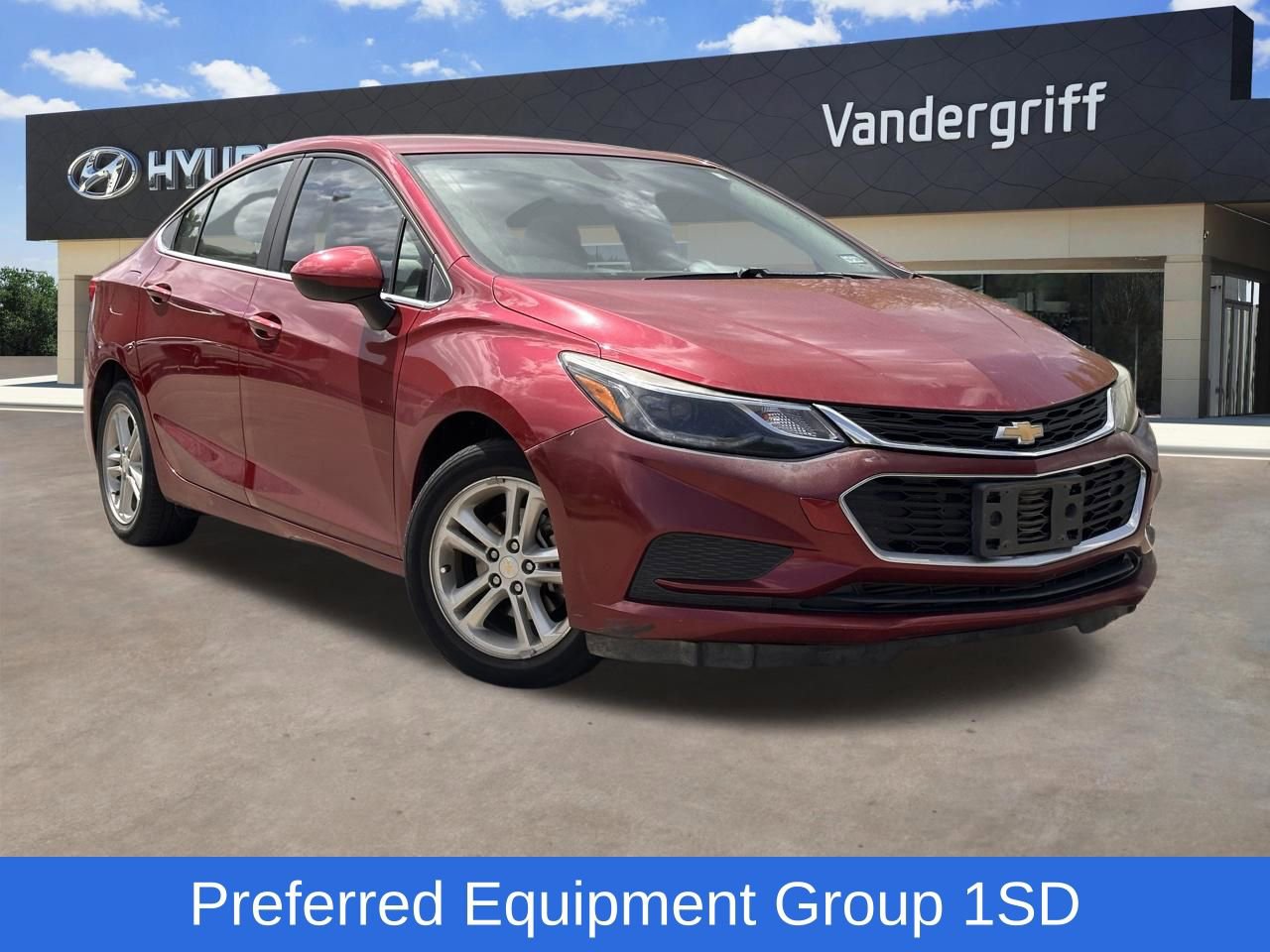 Used 2018 Chevrolet Cruze LT image 1
