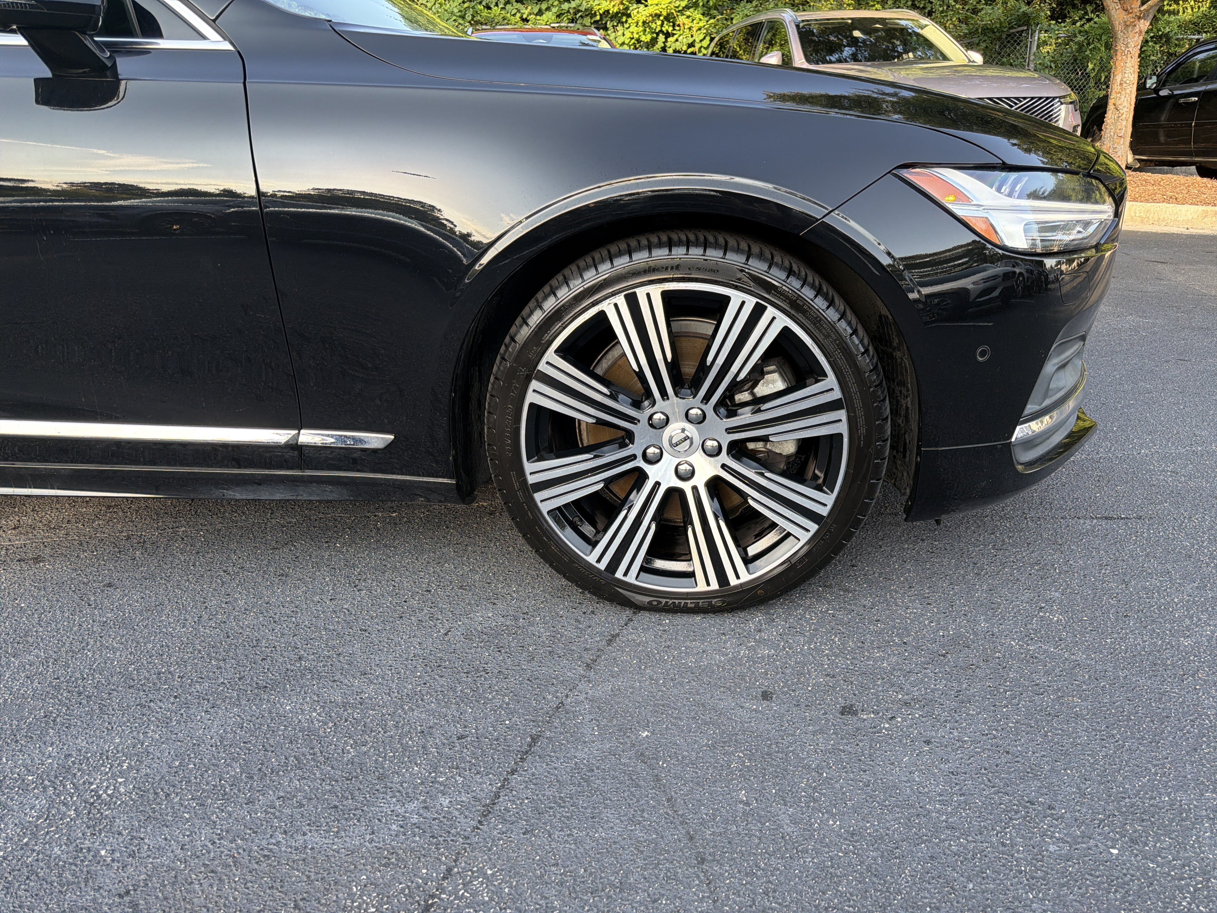 Certified 2023 Volvo S90 B6 Plus AWD/4WD image 13