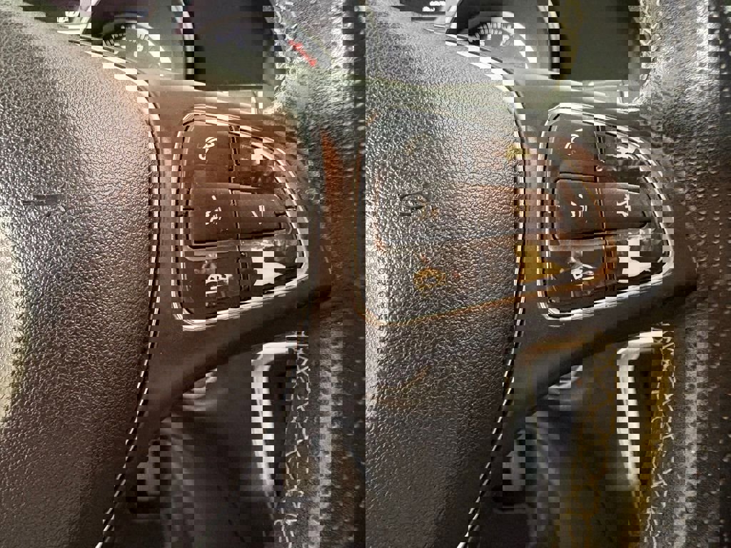 Used 2018 Mercedes-Benz GLA 250 image 27