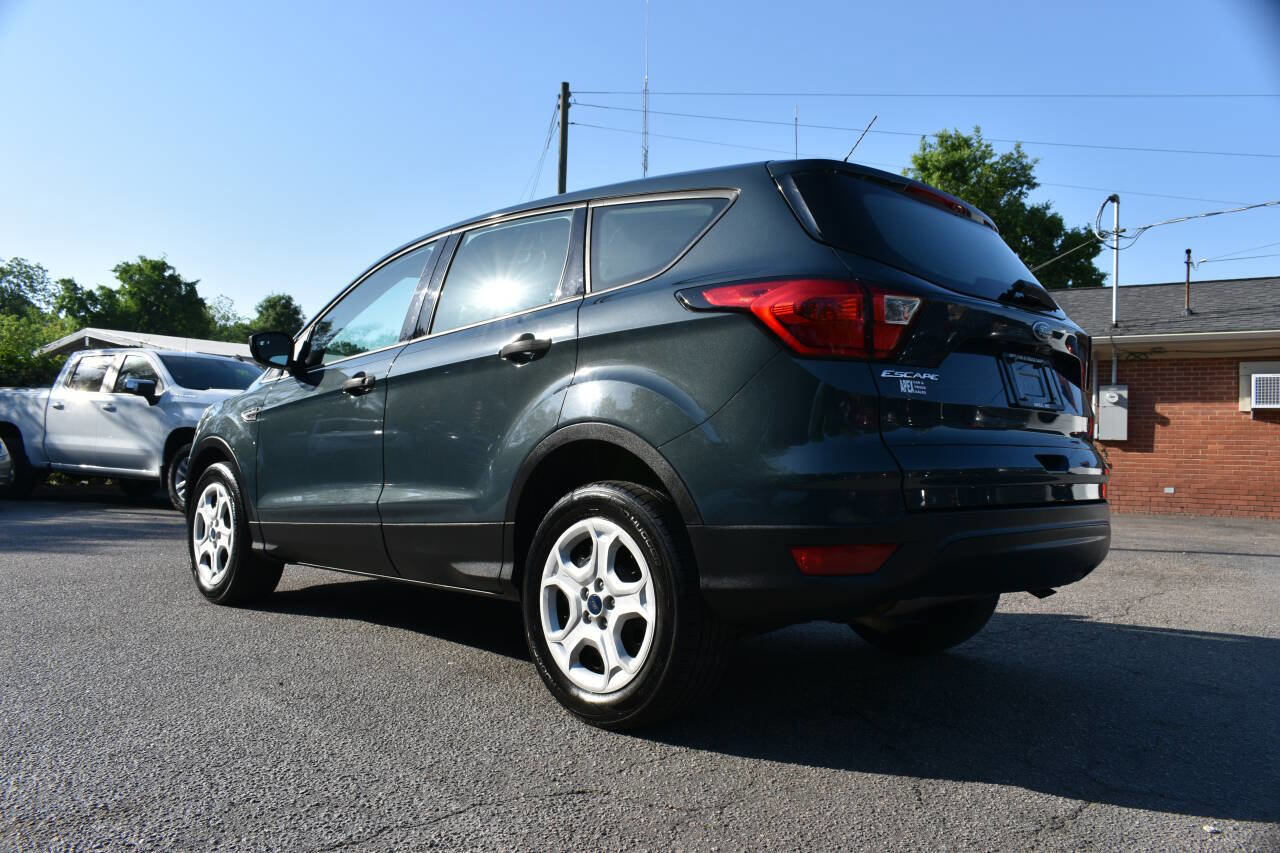 Used 2019 Ford Escape S FWD image 30