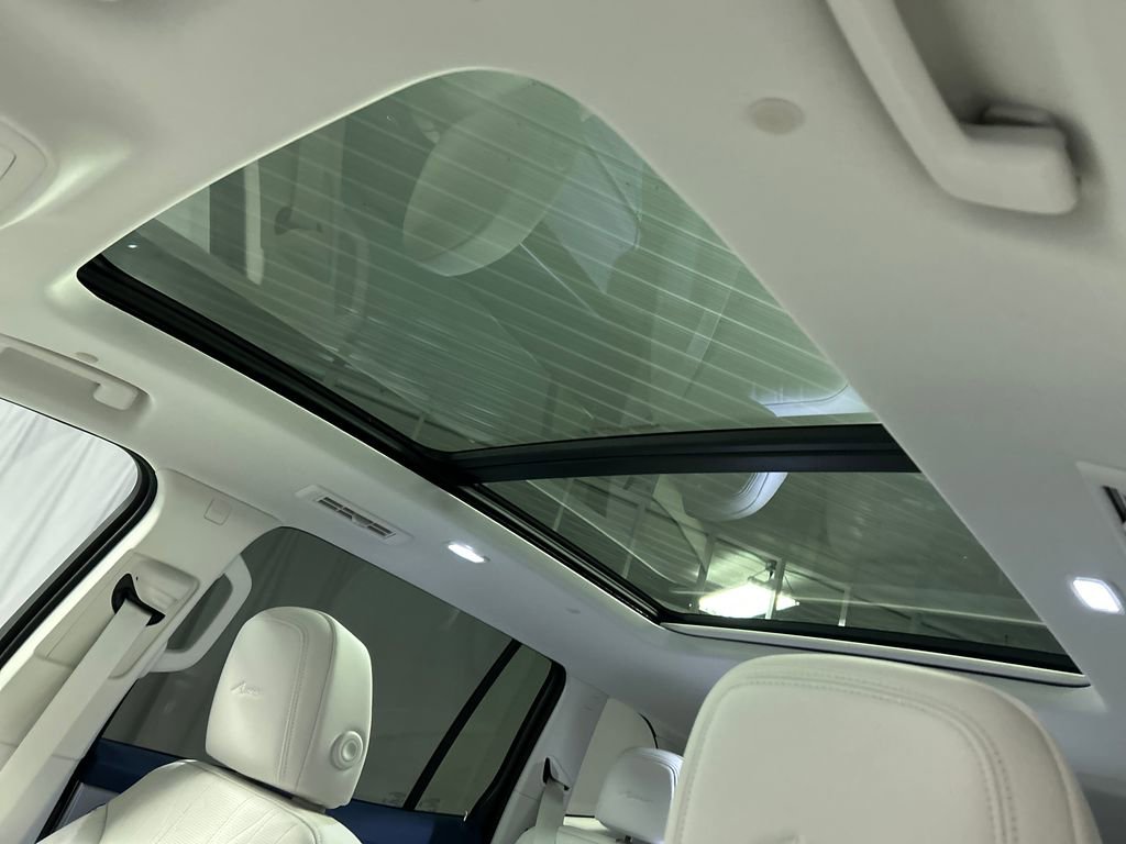 New 2026 Buick Enclave Avenir w/ Super Cruise Package image 21