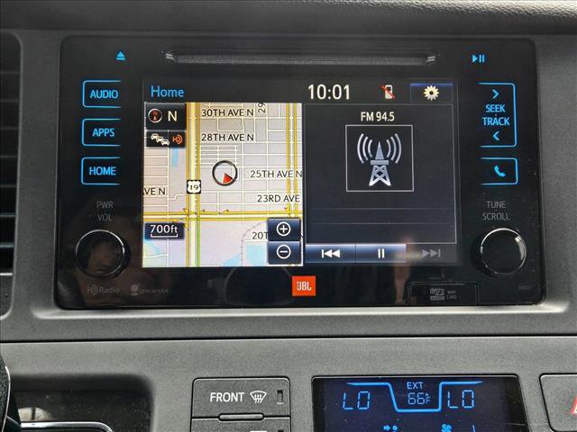 Used 2015 Toyota Sienna Limited image 12