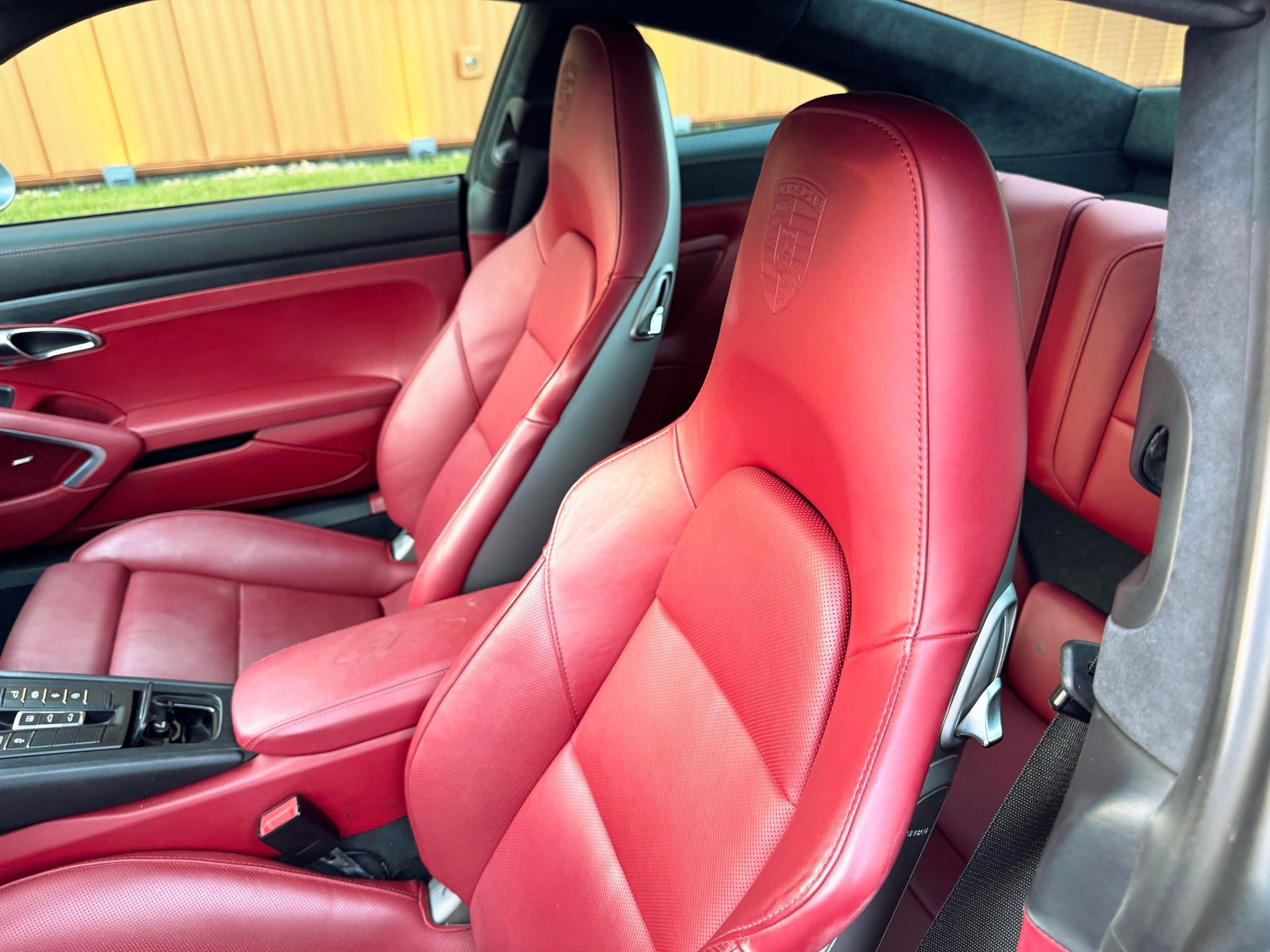 Used 2018 Porsche 911 GT3 RS image 18