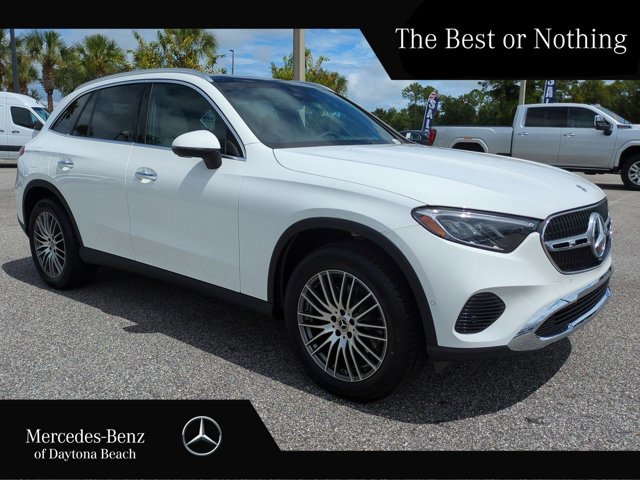 Used 2026 Mercedes-Benz GLC 300 4MATIC image 1