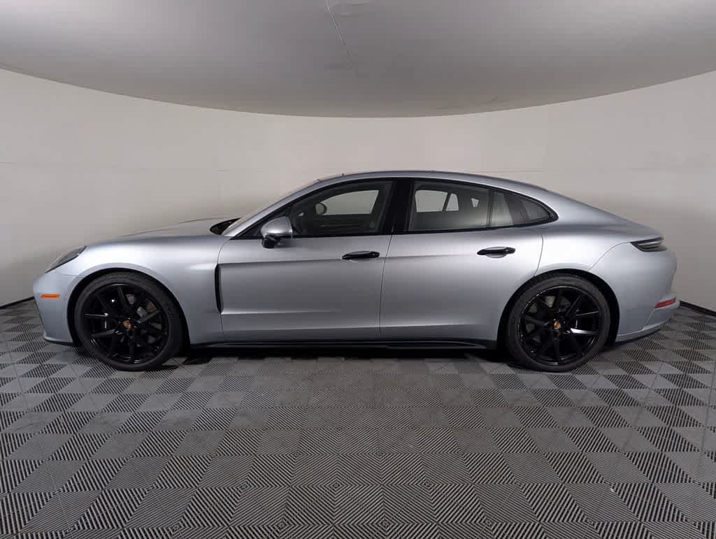 Used 2026 Porsche Panamera GTS AWD/4WD image 2