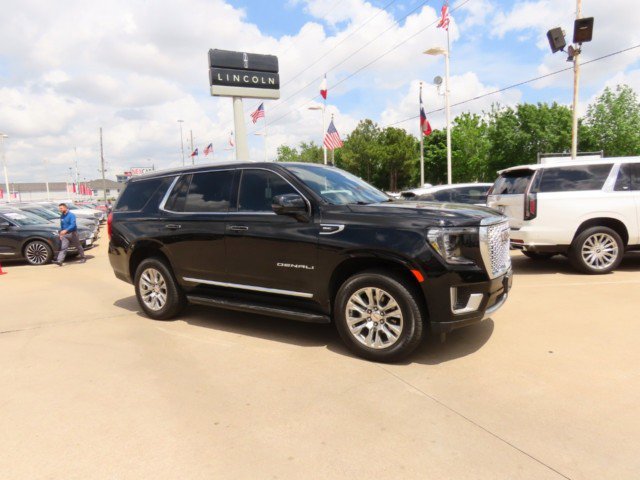 Used 2024 GMC Yukon Denali w/ Advanced Technology Package image 6