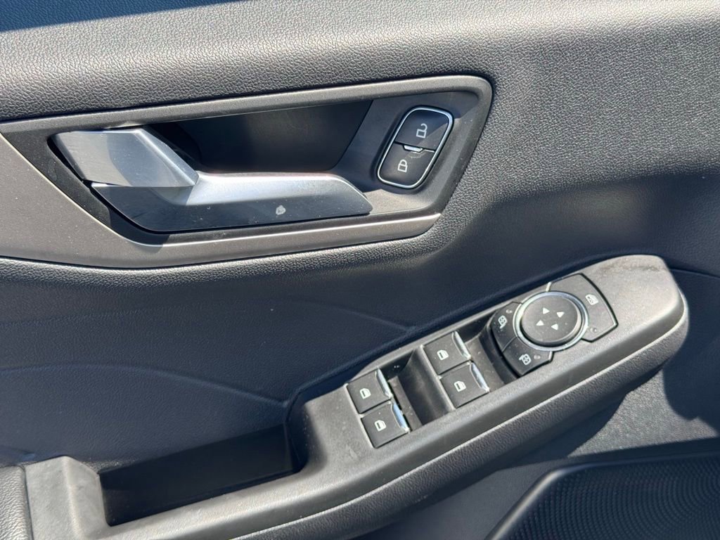 Used 2022 Ford Escape SEL image 22