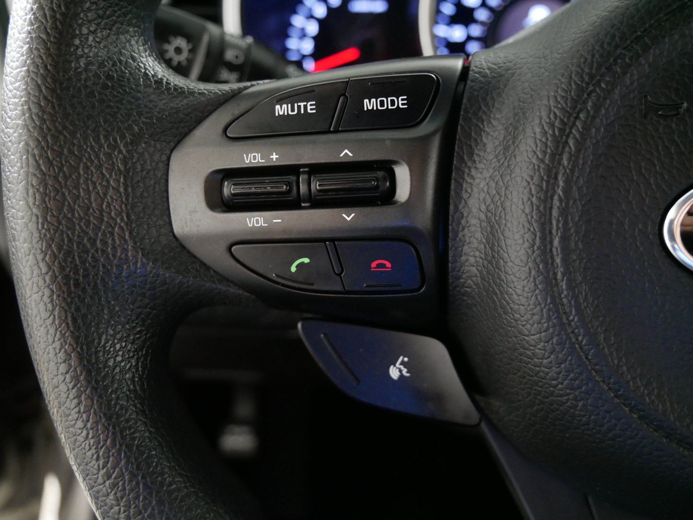 Used 2015 Kia Optima LX FWD image 27