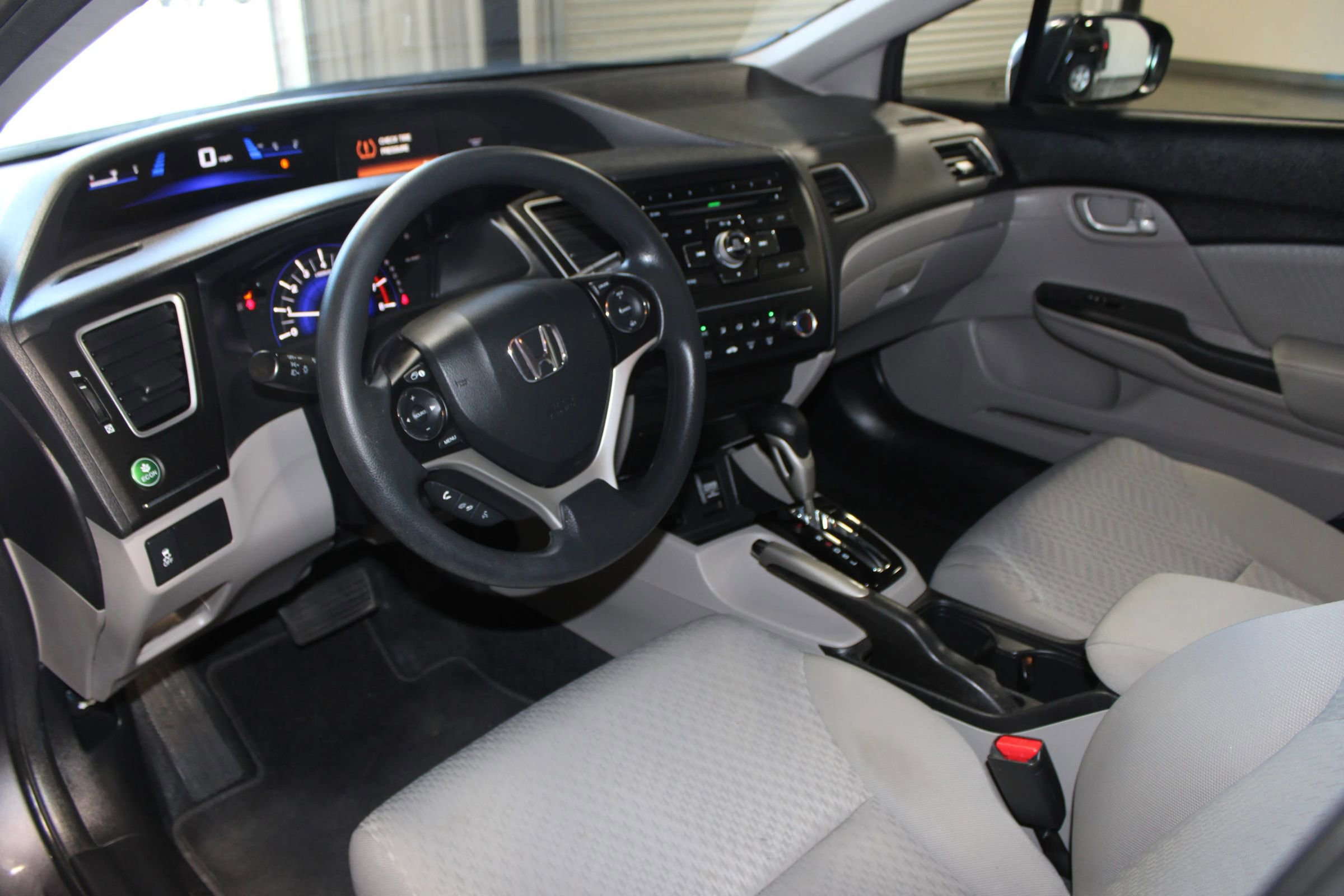 Used 2014 Honda Civic LX image 8