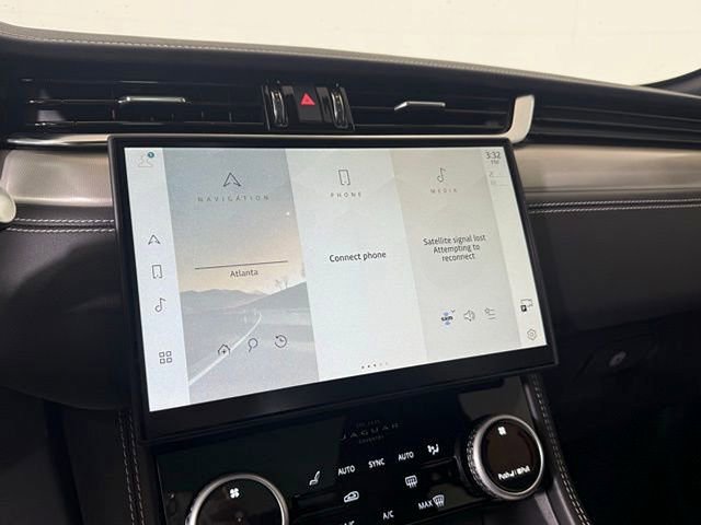 New 2025 Jaguar F-PACE R-Dynamic S image 32